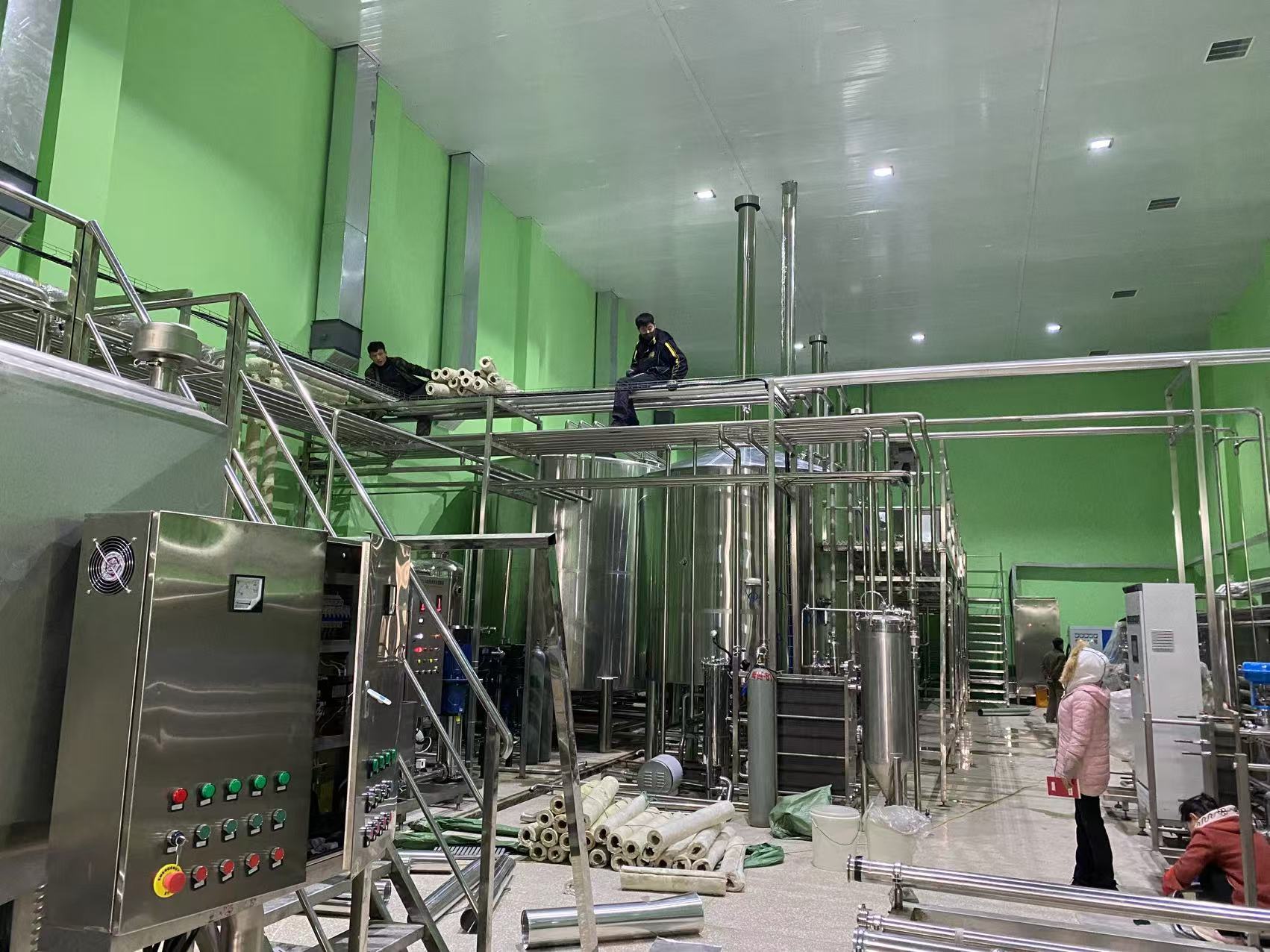 珠海精酿啤酒设备厂—精酿啤酒设备制造:传承工艺与创新科技的交融